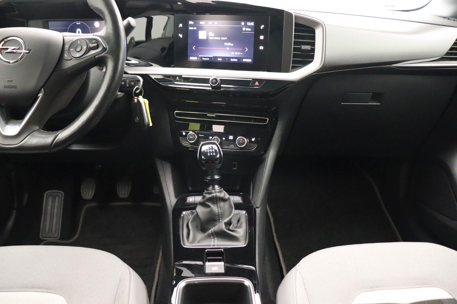 Fahrzeugabbildung Opel Mokka 1.2 Elegance LED KAMERA PDC