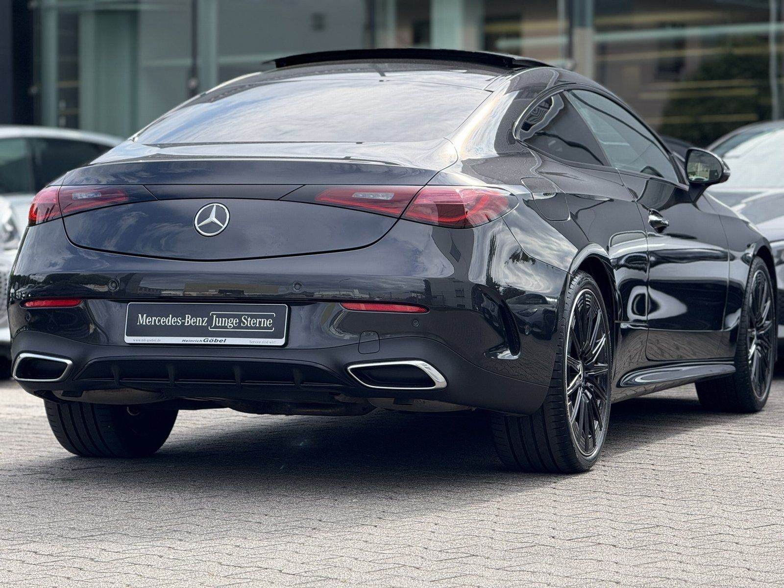 Fahrzeugabbildung Mercedes-Benz CLE 300 AMG*HEAD-UP*BURMESTER*PANO*20"ZOLL*MEMOR