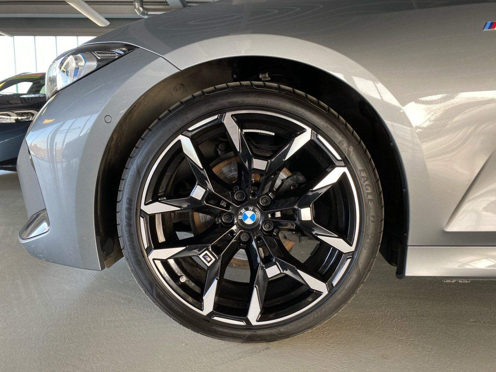 BMW 320 - Bild 16