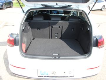 Volkswagen Golf VIII Move KLIMA LED ALU