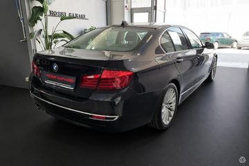 BMW 520 - 7