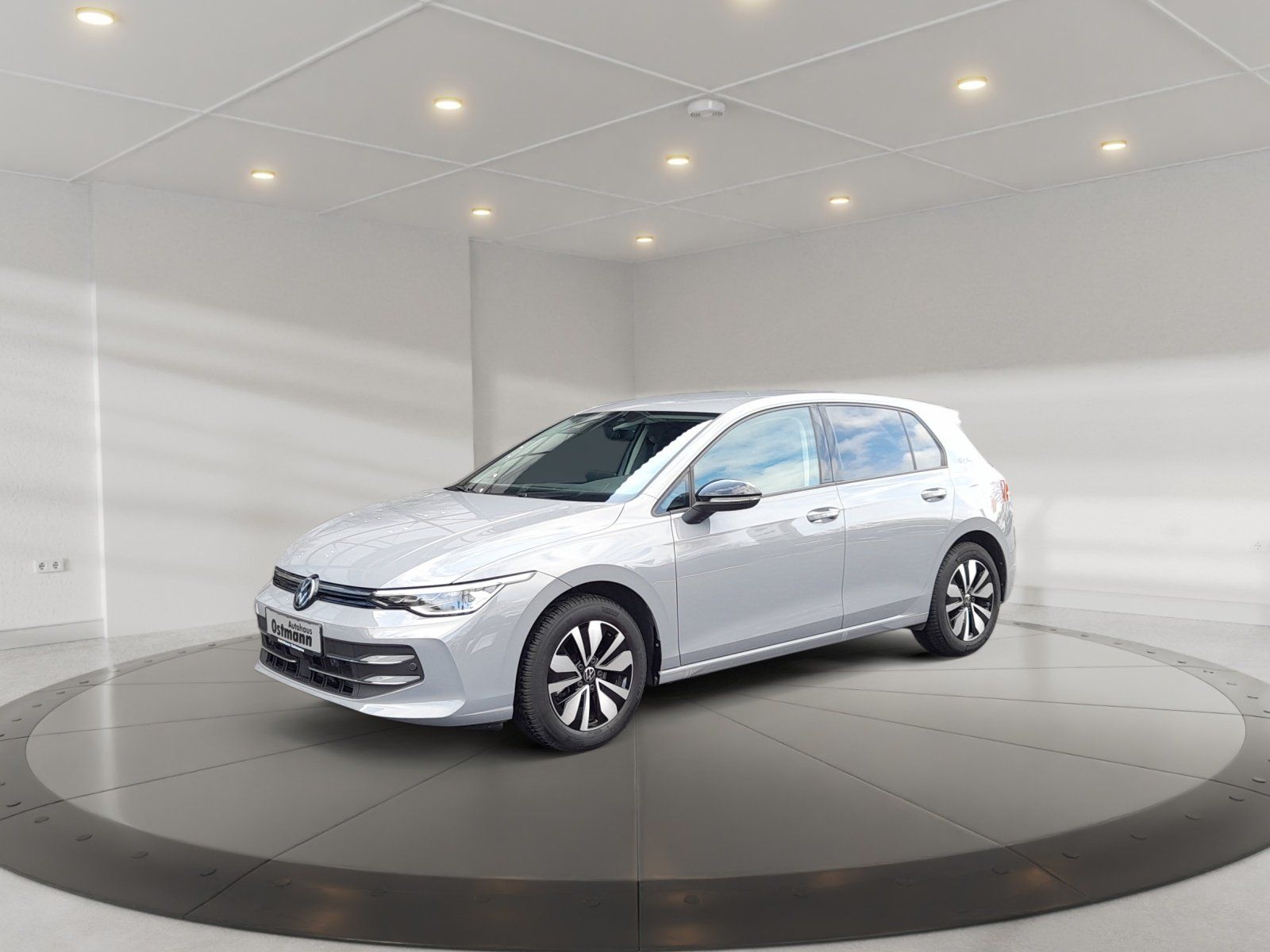 Volkswagen Golf VIII 1.5 TSI 85 kW Goal ACC AHK Akustikglas