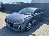 Hyundai i30 Trend (SHZ/KAMERA/LENKRADHZ - Hyundai i30 Gebrauchtwagen in Mainz