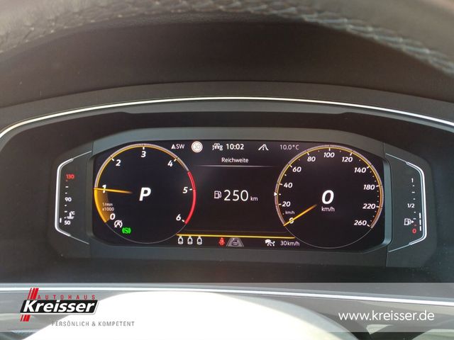 Tiguan Allspace 2.0 TDI R-Line PANO/AHK/ACC/NAV