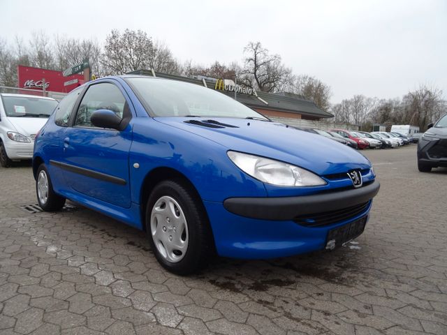 Peugeot 206 1.4*TÜV 10/2025*AHK*SCHIEBEDACH*