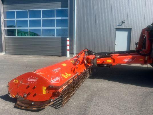 KUHN TBE 210