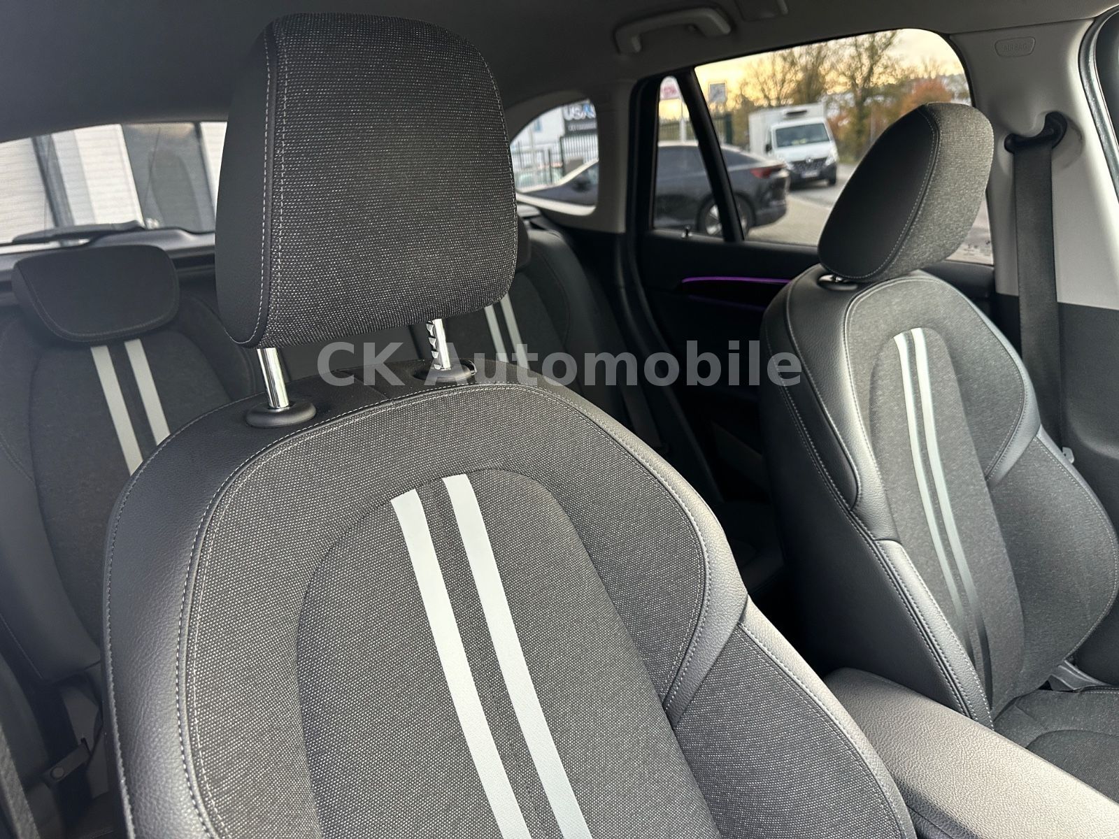 Fahrzeugabbildung BMW X1 sDrive 20d Sport-Line/Navi/LED/Tempomat/AHK