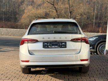 Bild 2 Skoda Octavia Combi Ambition