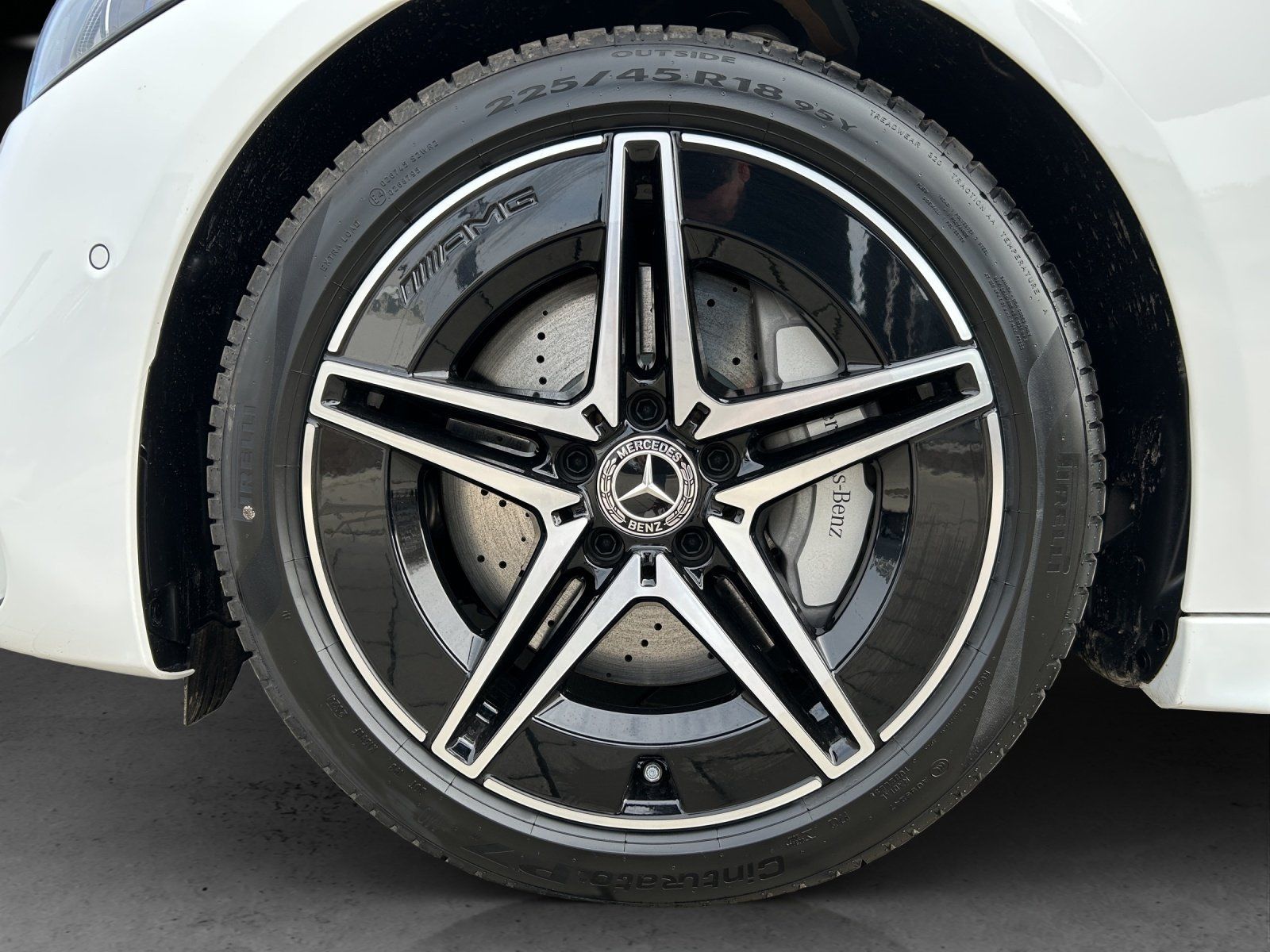 Fahrzeugabbildung Mercedes-Benz C 200 T AMG Memory AHK Kamera DIGITAL LIGHT