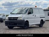 Toyota Hiace 2.5 D-4D 4WD 4x4 3Sitze AHK Sitzhzg Stdhzg - Toyota Hiace: Van