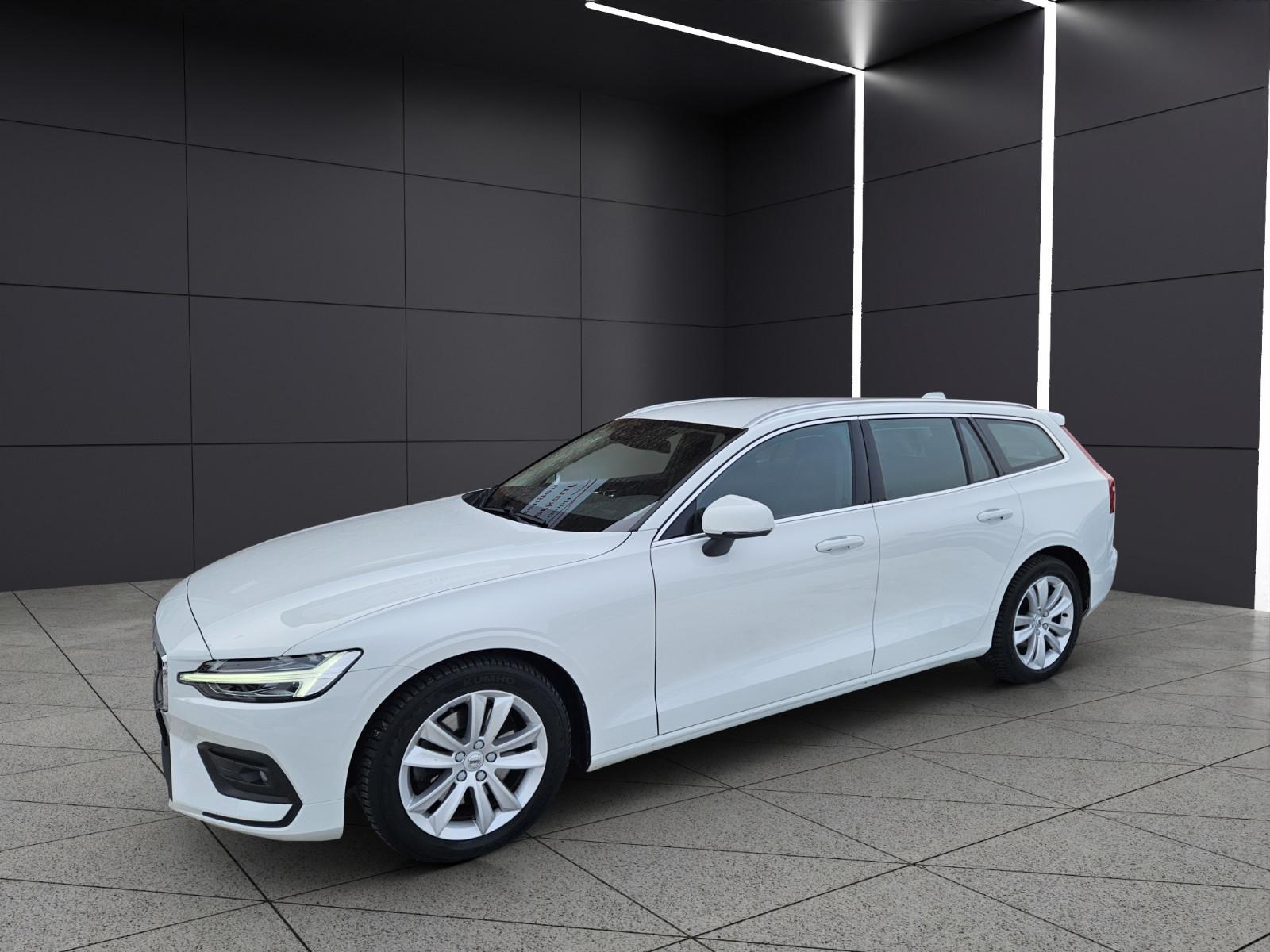 Volvo V60 Kombi 2.0 Momentum Pro | TüV neu