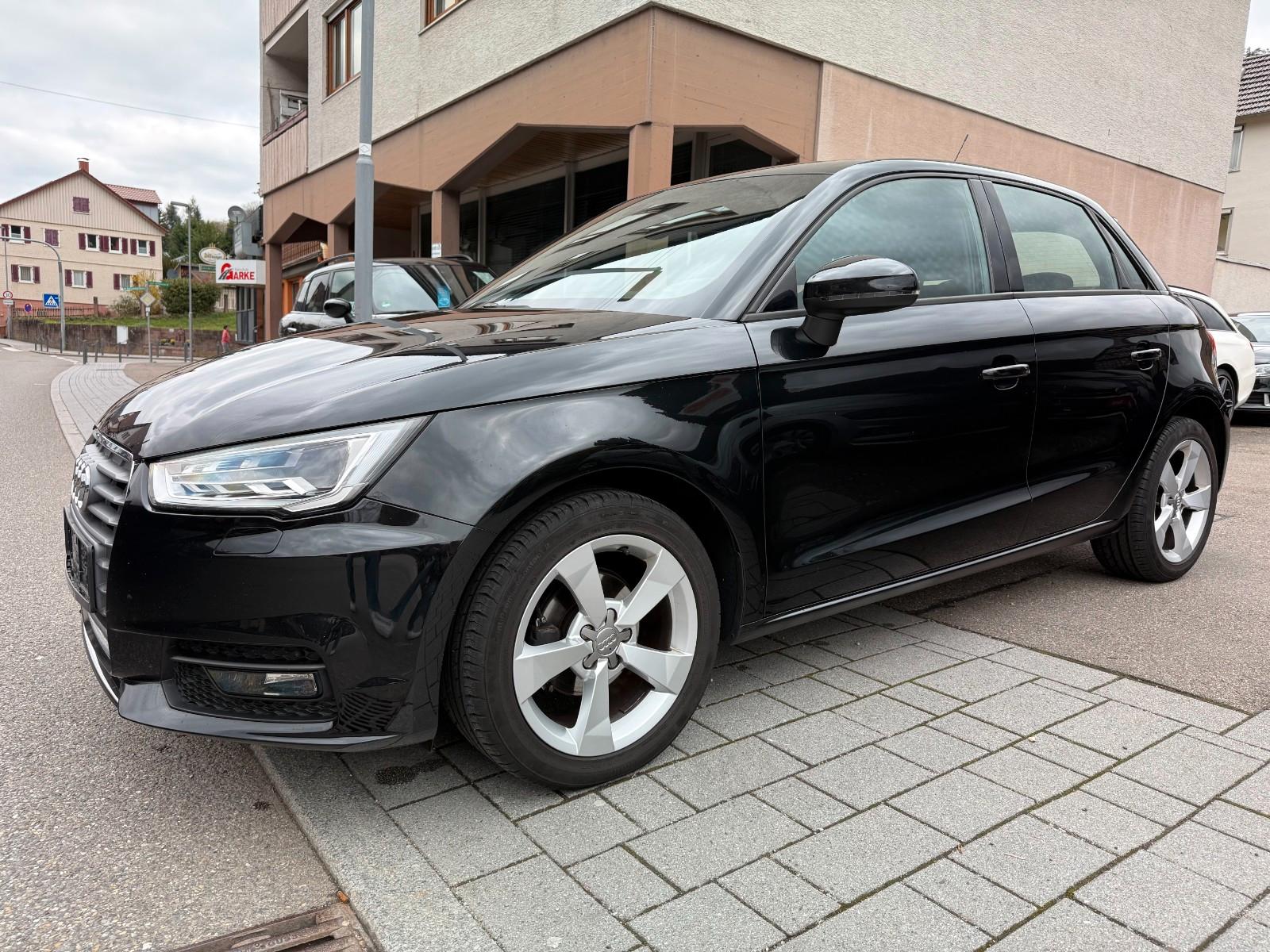 Audi A1 Sportback sport *Xenon, TÜV + Zahnriemen neu*