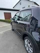 Volkswagen up! 1.0 cross up! cross up! - gebrauchte VW up! aus dem Jahr 2013