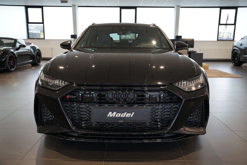 AUDI RS6 performance | RS-Designpaket+ | Pano | HuD AUDI RS6 performance | RS-Designpaket+ | Pano | HuD