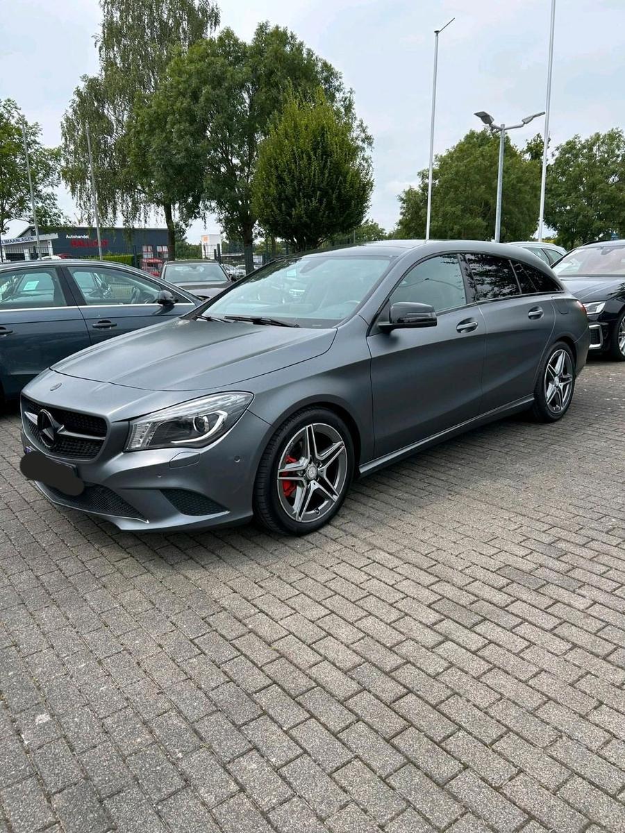 Mercedes-Benz CLA 220 Shooting Brake