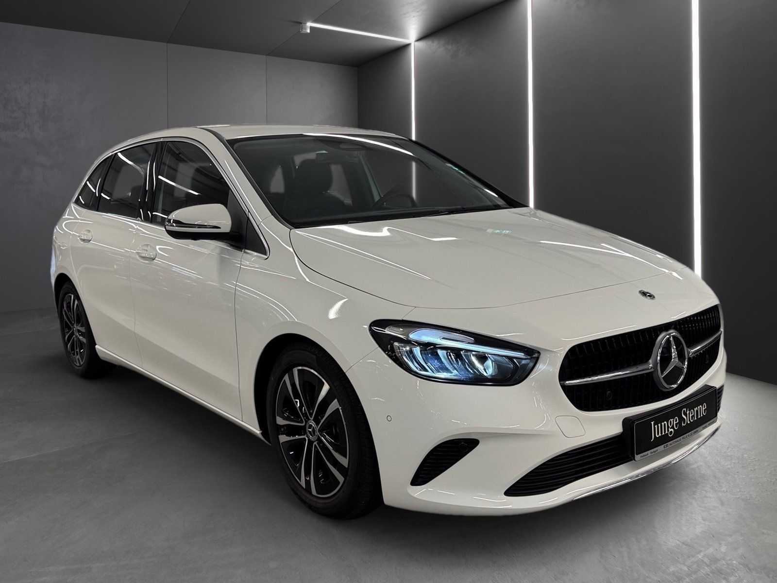 Fahrzeugabbildung Mercedes-Benz B 200 Progressive*Totwink*360*LED*MBUX*EasyPack*