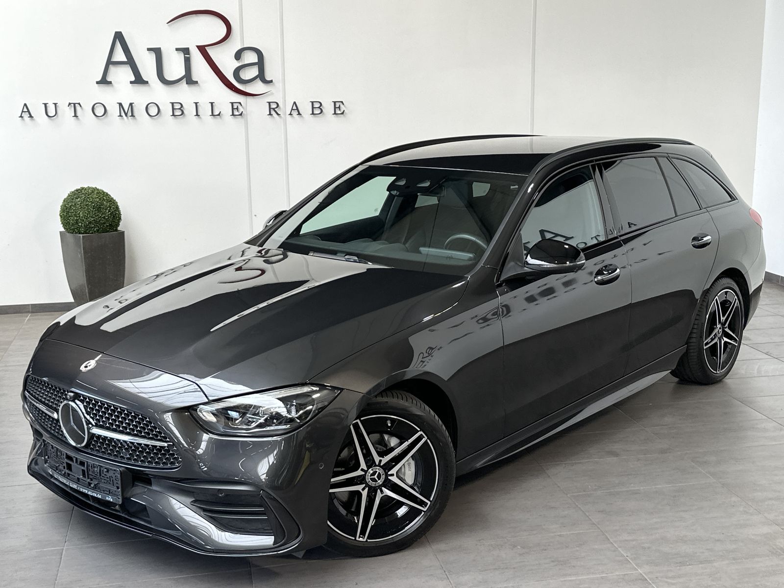 Fahrzeugabbildung Mercedes-Benz C 220d T 4Matic AMG-Line NAV+LED+DISTRONIC+360°