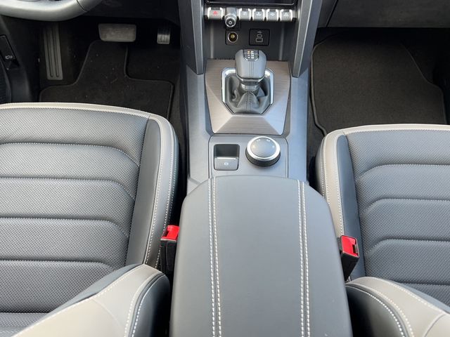 Amarok Style DC Motor: 3.0 TDI 177 kW Getriebe: 