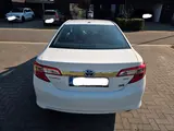 Toyota Camry XLE Hybrid 2013 - Toyota Camry: 2.2