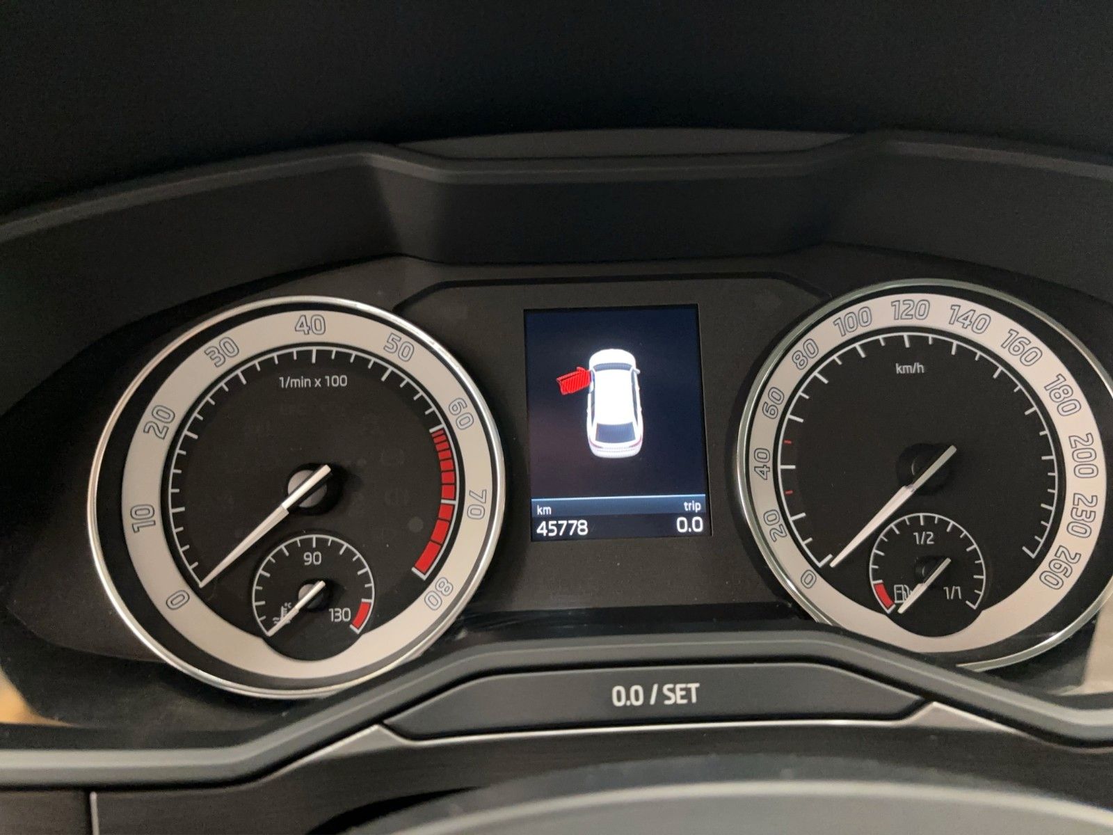 Fahrzeugabbildung SKODA Superb Combi Style 1.5 TSI ACT