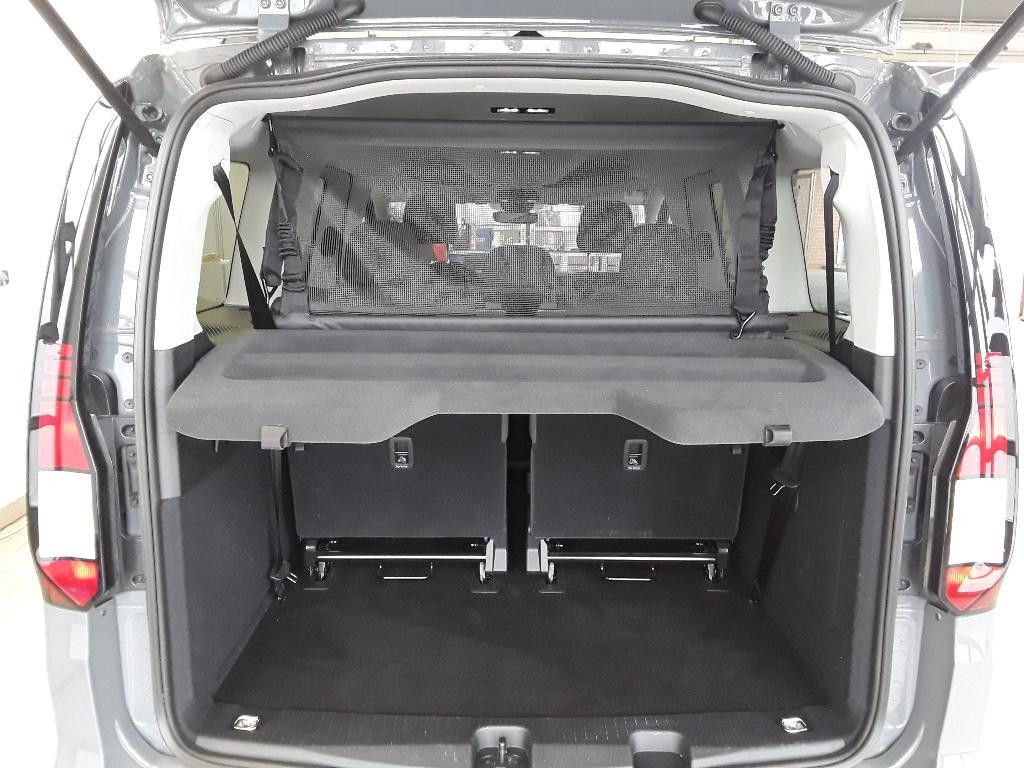 Fahrzeugabbildung Volkswagen Caddy Life Maxi TDI DSG 7-Sitzer AHK GRA Nav SHZ