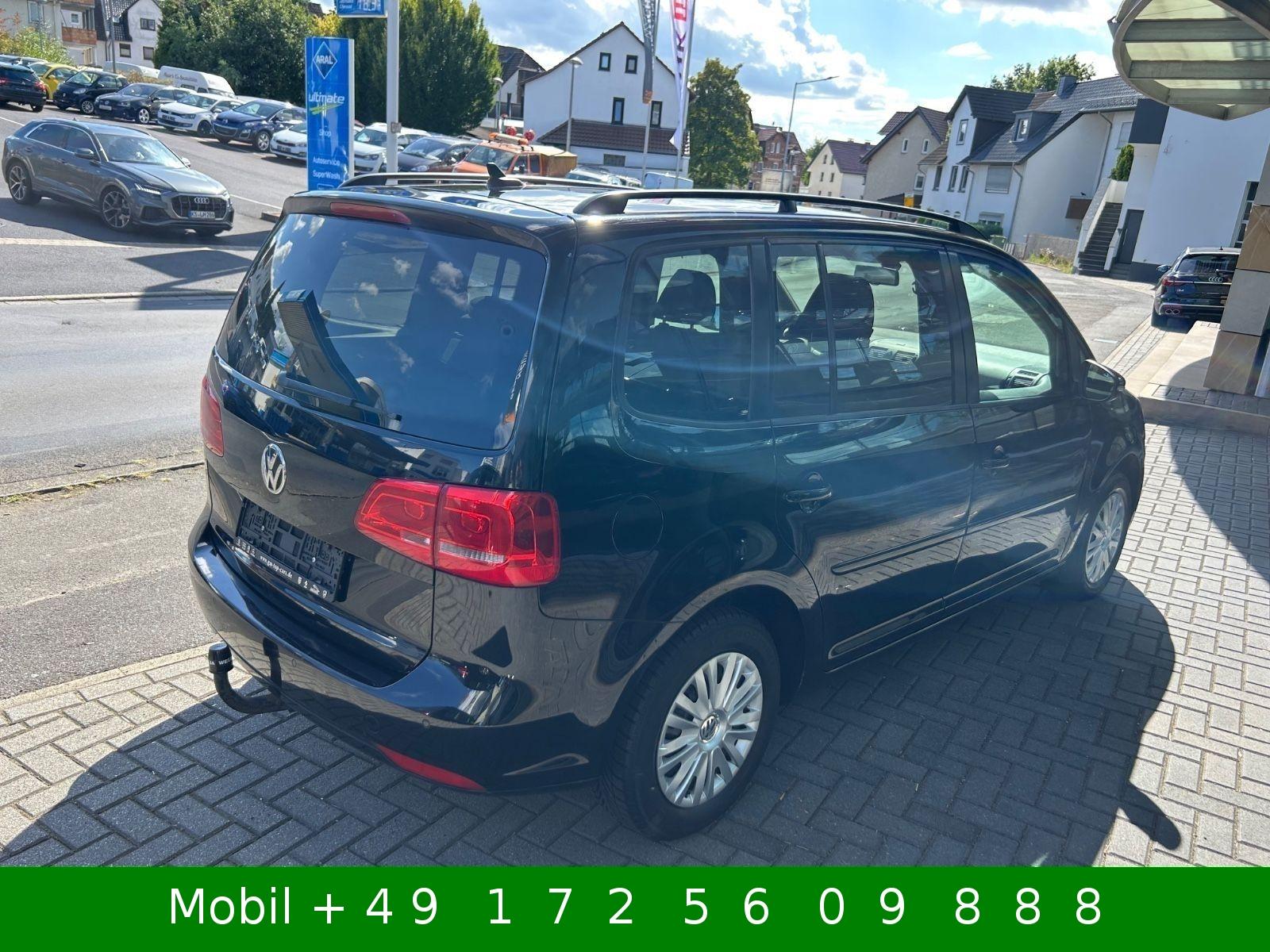 Volkswagen Touran 2011 — photo 6