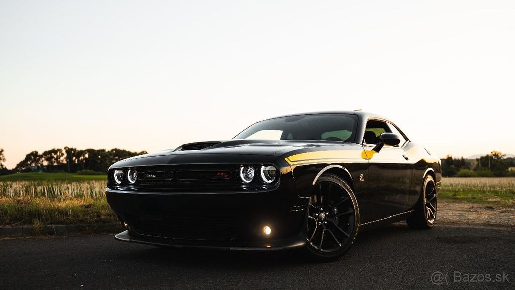 Image of Dodge Challenger