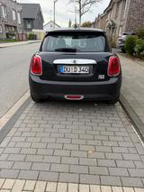 MINI One Metropolitan Metropolitan - MINI MINI: Metropolitan