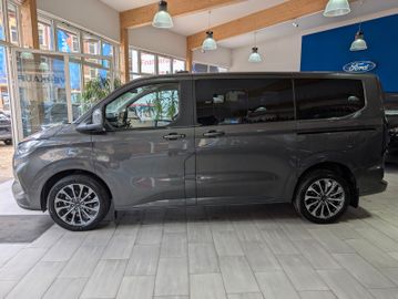 Ford Tourneo Custom 2.0 L Titanium +