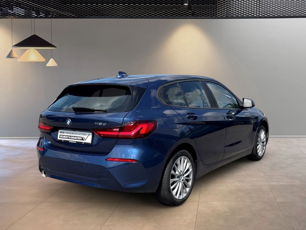 BMW 116 d LED Comfort Paket  Sitzheizung imagem 3