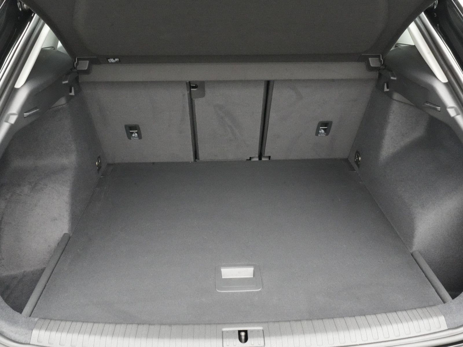 Audi Q3 40 quattro AHK NAVI 360° KAM SHZ LED PDC foto 9