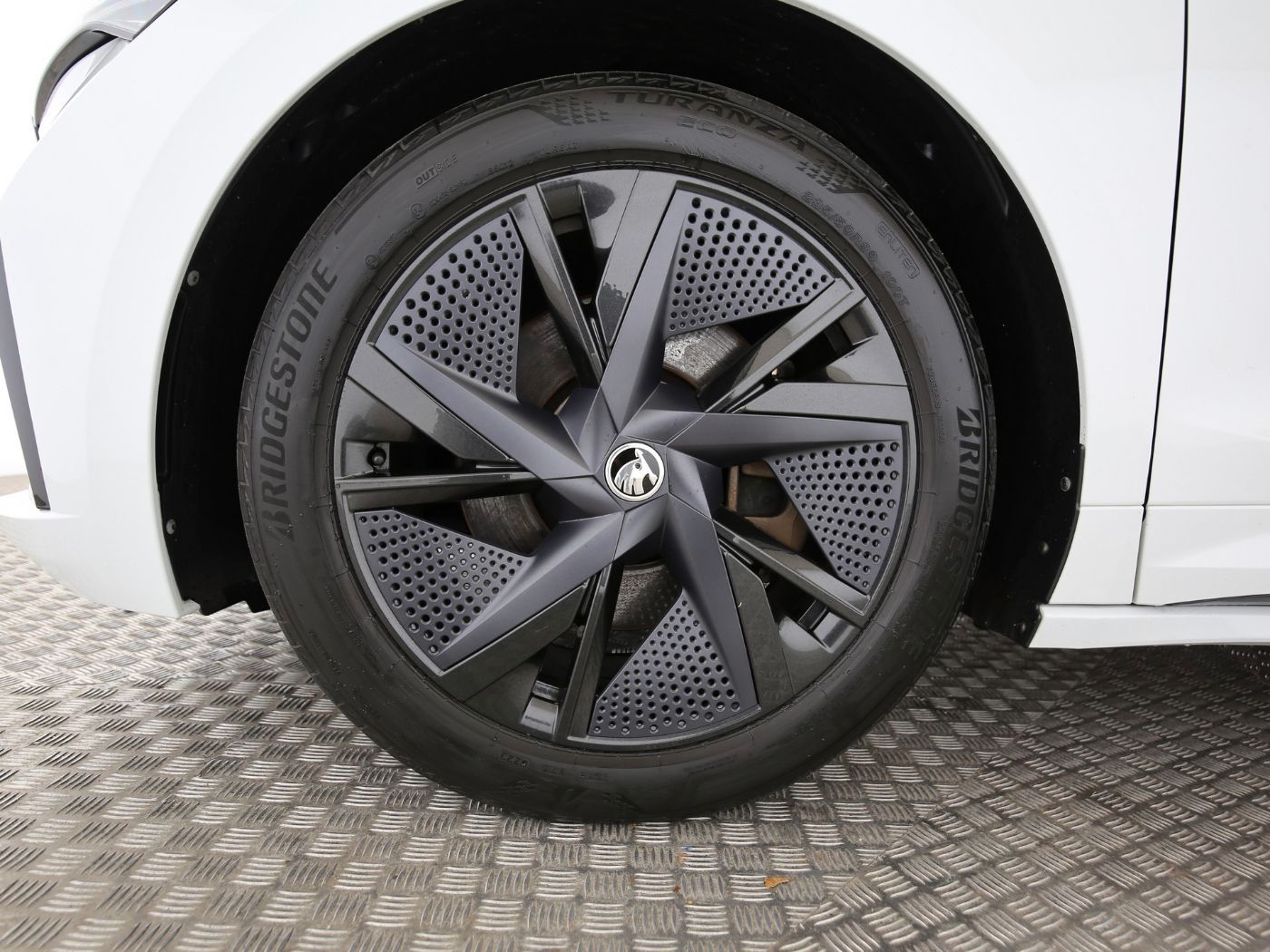 Skoda Enyaq - Bild 7