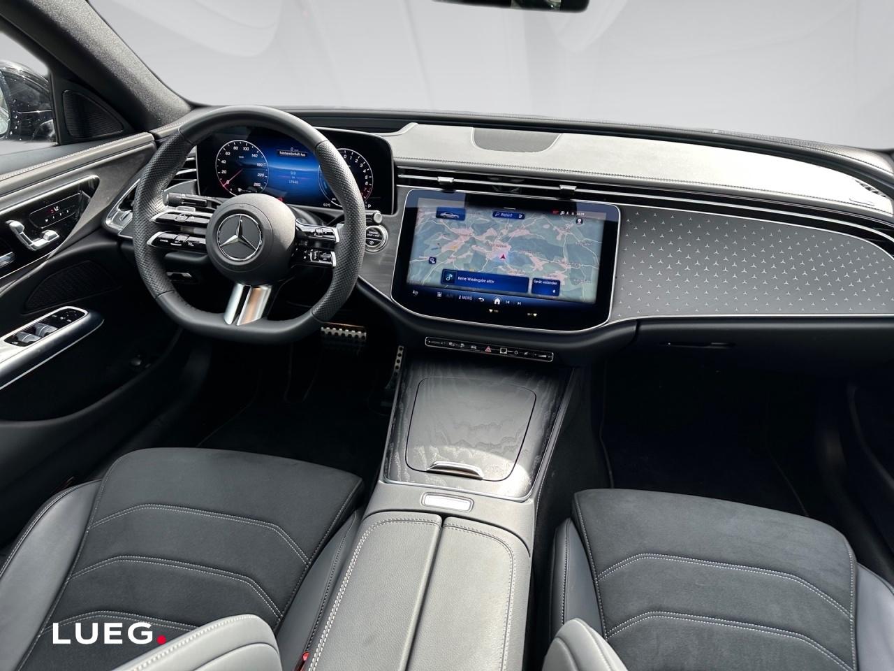 Mercedes-Benz E 300 e AMG+NIGHT+AHK+HUD+360+DIGITAL+DISTRONIC
