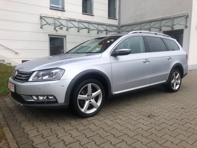 Volkswagen Passat Alltrack  2.0 4Mot AUT LEDER KAMERA VOLL