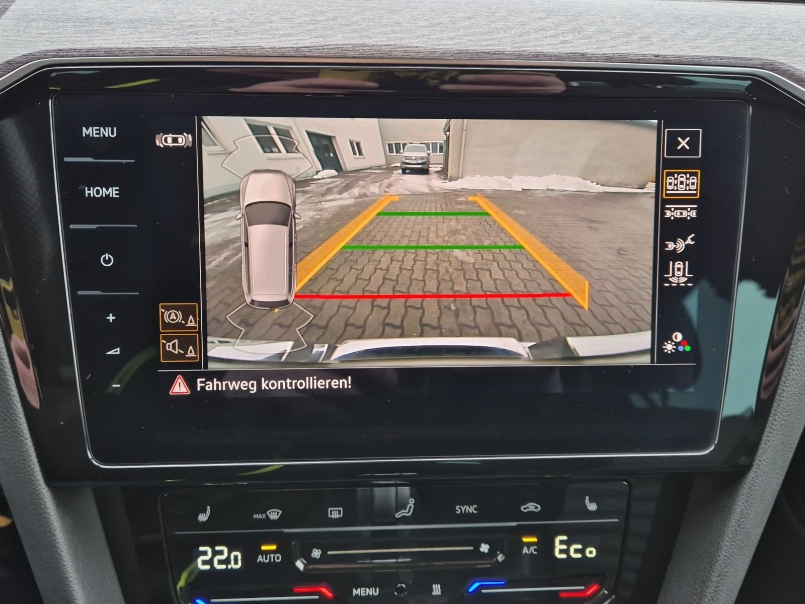 Fahrzeugabbildung Volkswagen Passat Variant GTE R-Line Standhzg MatrixLED AHK