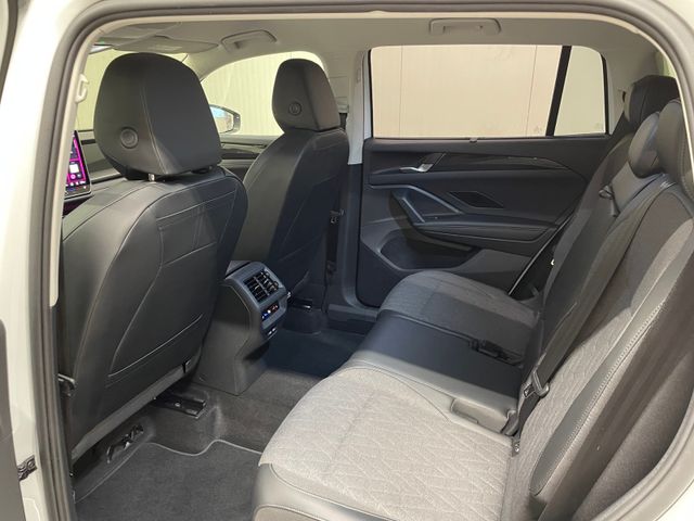 Tayron Life 2.0 TDI DSG STANDHZG AHK NAVI LED