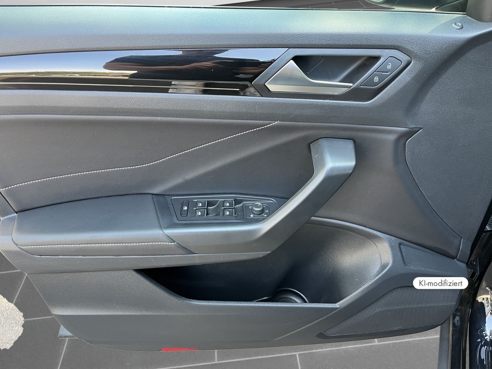 Volkswagen T-Roc - Bild 14