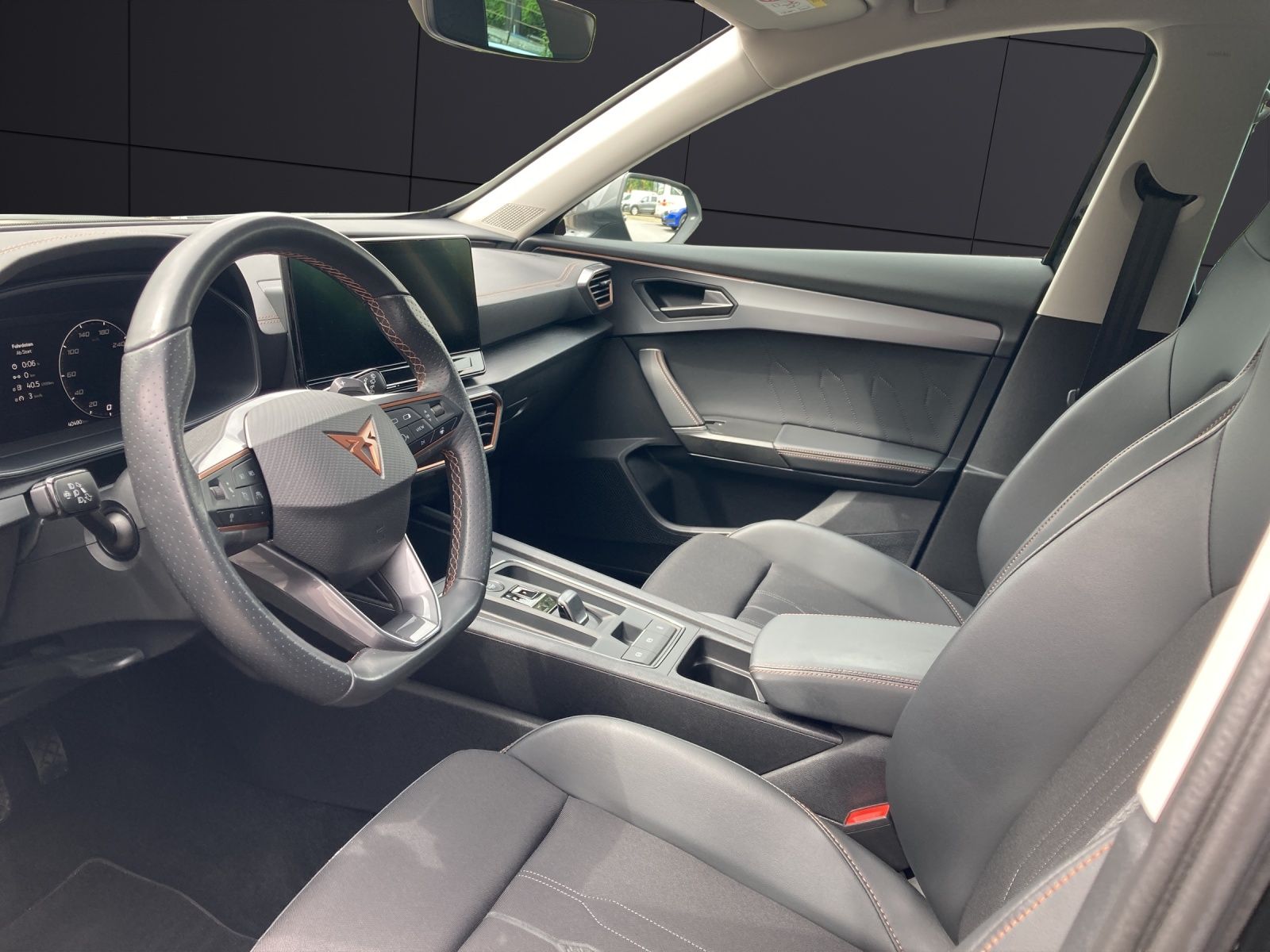 Fahrzeugabbildung CUPRA Formentor e-Hybrid DSG LED AHK ACC RFK SH 18"