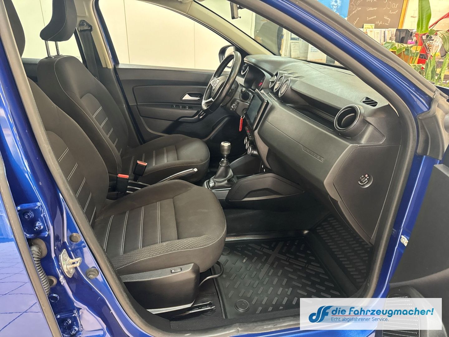 Fahrzeugabbildung Dacia Duster II Comfort 4WD EXPORT SHZ Temp PDC Bergan