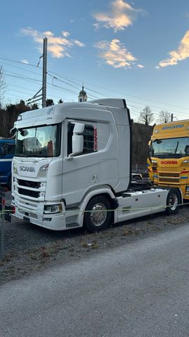 Scania R560A4x2