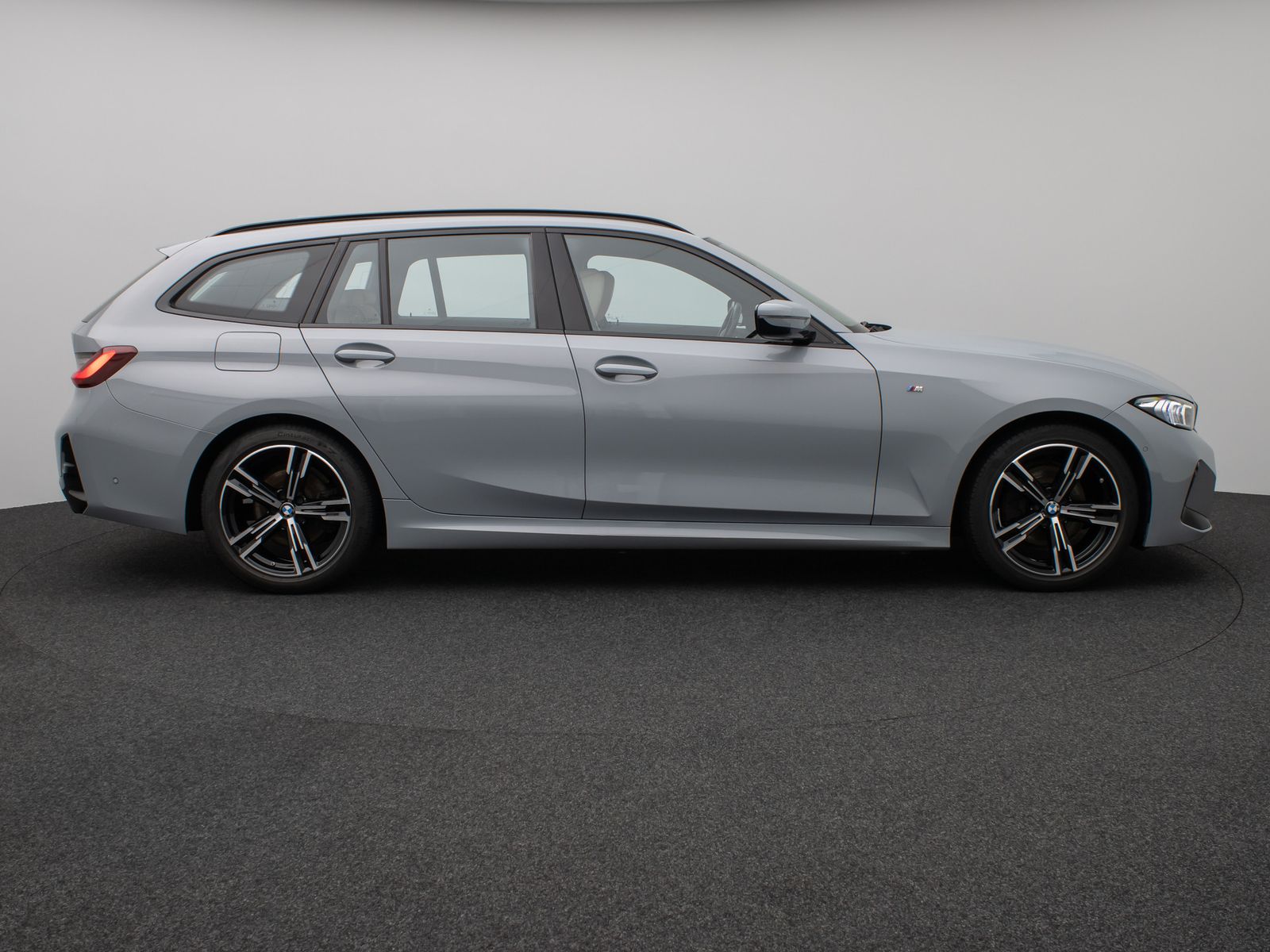 Fahrzeugabbildung BMW 320d M Sport Kamera DAB HUD Fernlichtassis Alarm