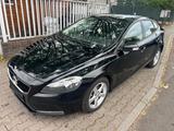 Volvo V40 D2 Momentum *2.Hand* - Volvo V40: D2 Momentum