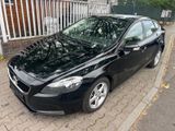 Volvo V40 D2 Momentum *2.Hand* - Volvo V40: D2 Momentum