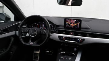 Audi A4 - 8