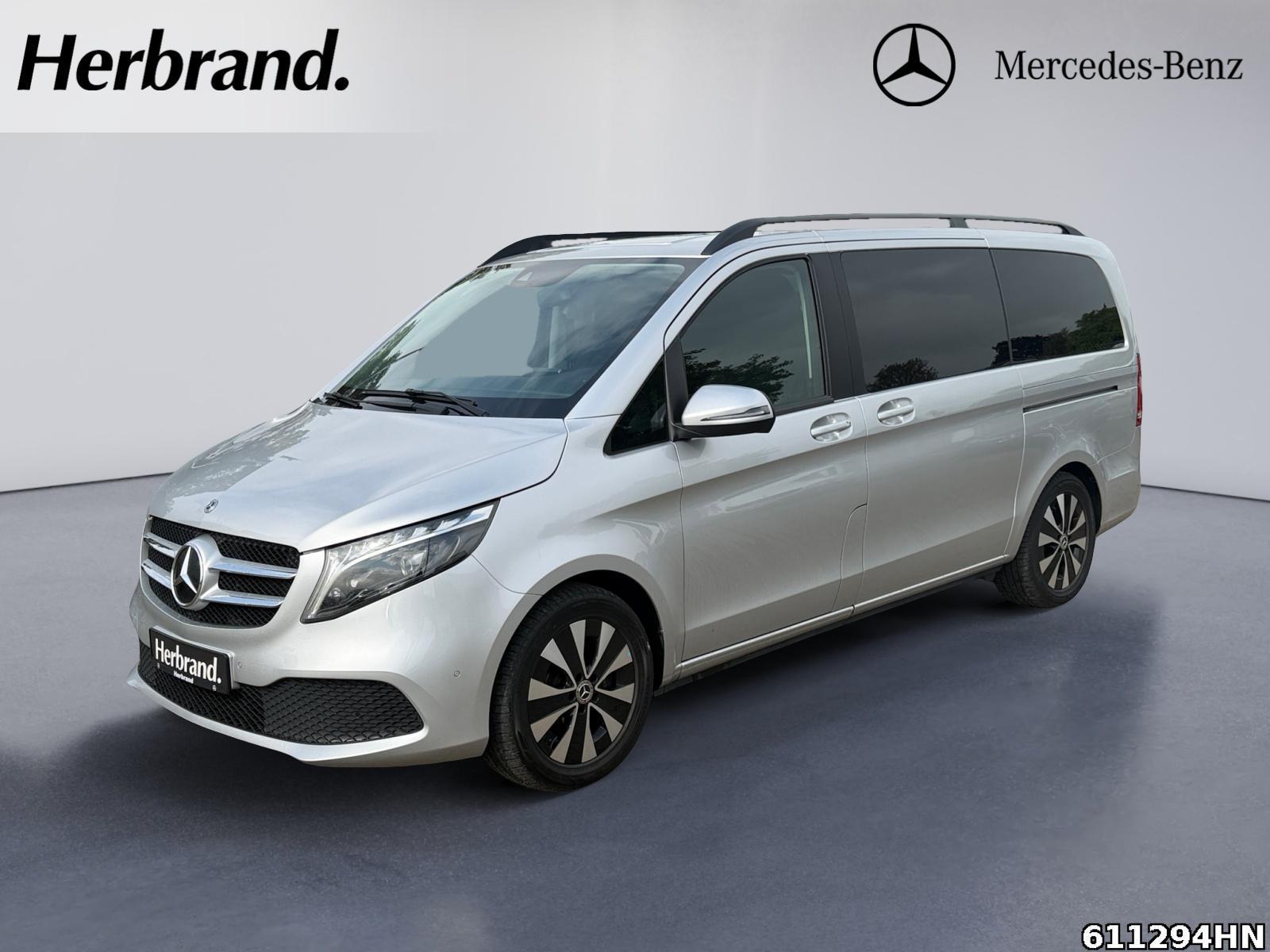 Mercedes-Benz V 220