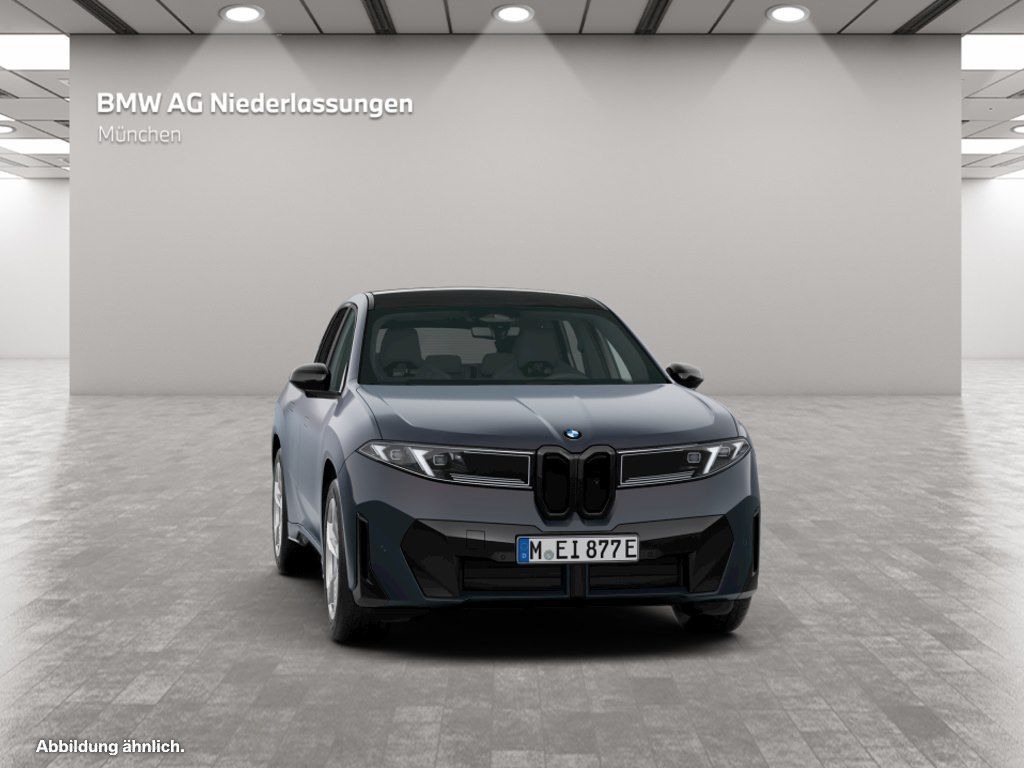 BMW iX3 - Bild 12