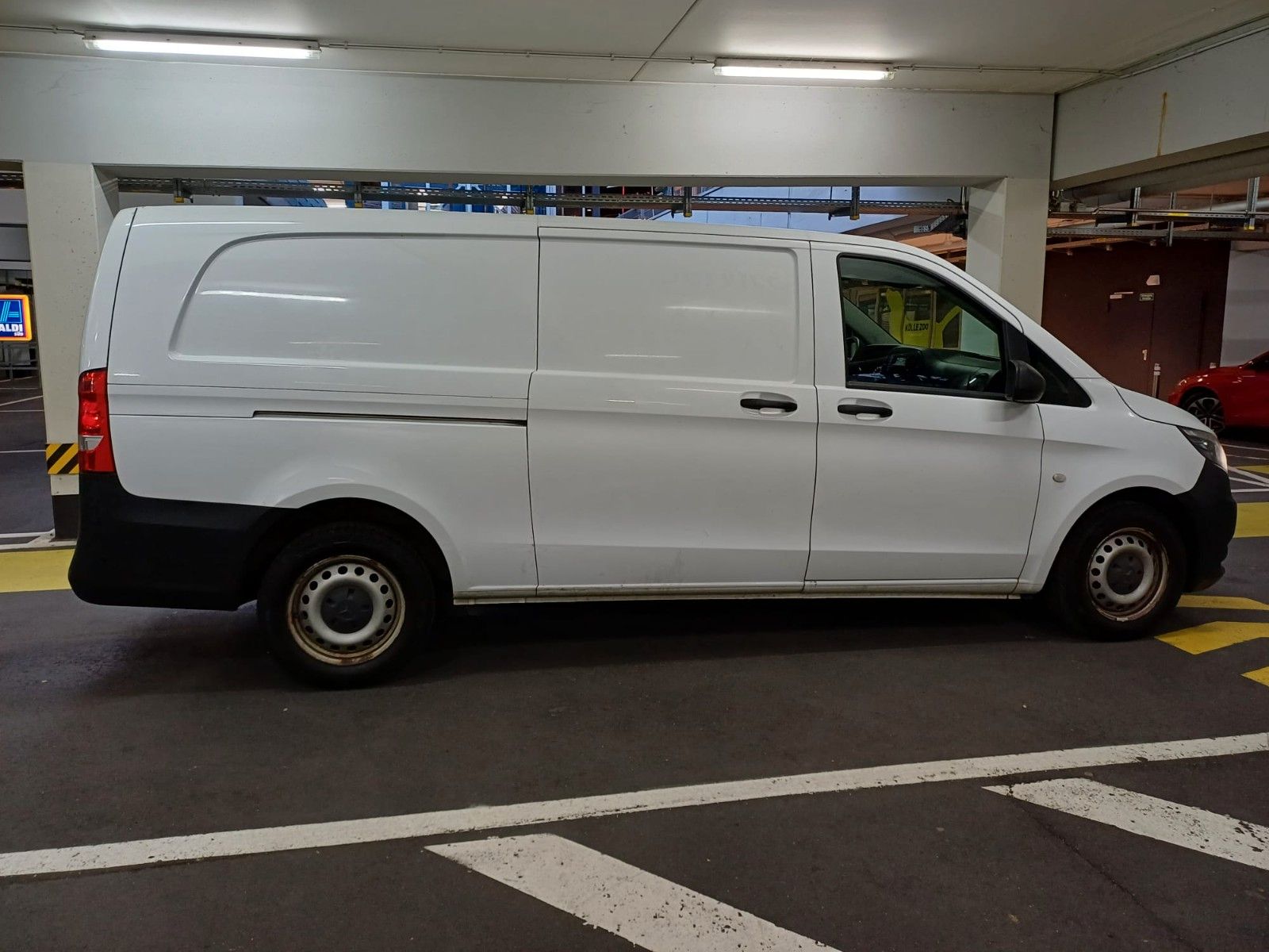 MERCEDES-BENZ Vito Kasten 114*extra lang*Schrank*Klima*PDC*