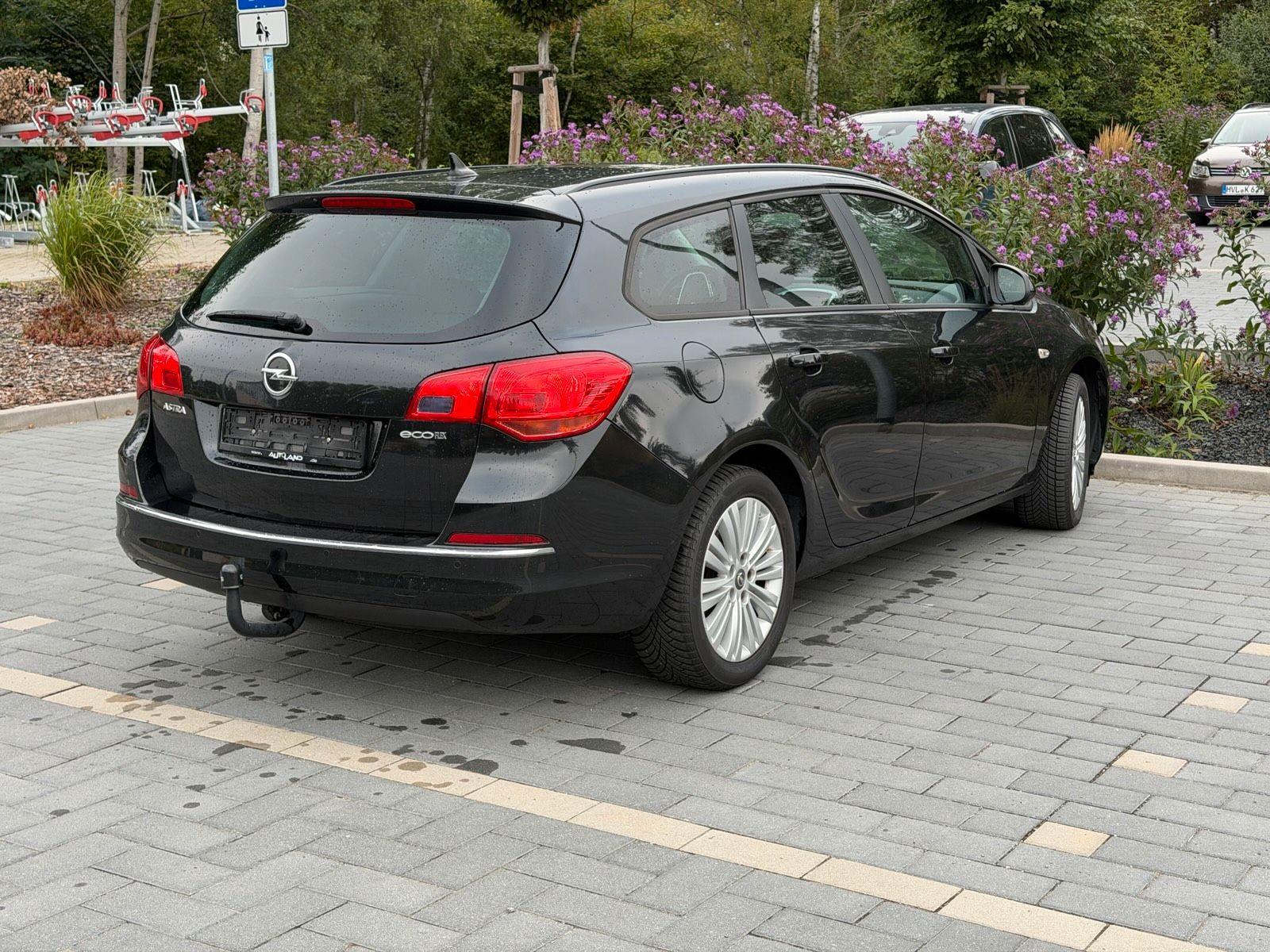 Opel Astra 2015 — photo 6