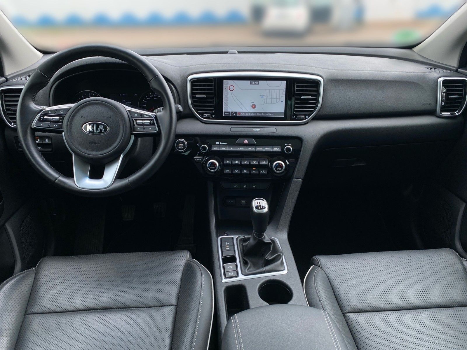 Fahrzeugabbildung Kia Sportage 1.6 GDI Black Edition Glasdach Leder