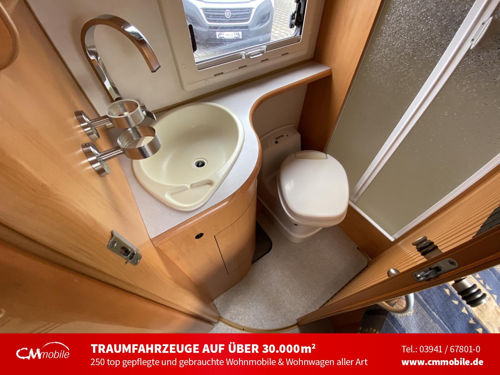 HYMER / ERIBA / HYMERCAR Classic BC 575 - Hub&Festbett -